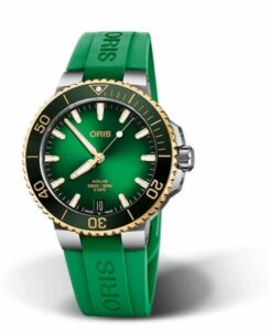 Oris Aquis Date Calibre 400 41.5 Staineless Steel - Yellow Gold / Green / Rubber 01 400 7769 6357-07 4 22 77FC